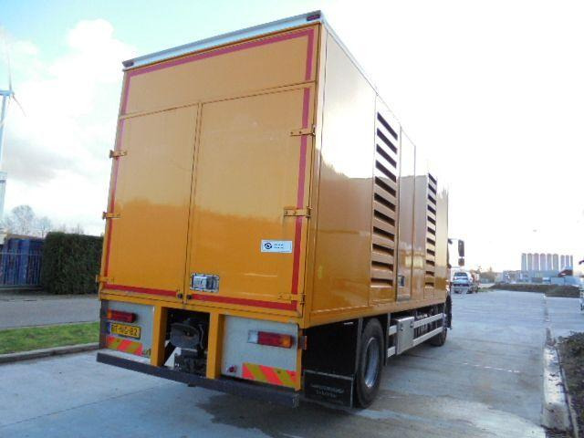 Mercedes-Benz Axor 1829 - Vacuum truck - Asenizācijas mašīna: foto 4 Mercedes-Benz Axor 1829 - Vacuum truck - Asenizācijas mašīna: foto 4