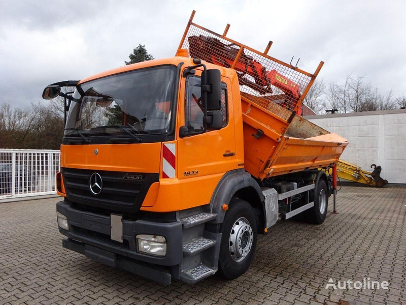 Mercedes-Benz Axor 1833 - Kravas automašīna pašizgāzējs, Kravas auto ar manipulatoru: foto 2 Mercedes-Benz Axor 1833 - Kravas automašīna pašizgāzējs, Kravas auto ar manipulatoru: foto 2