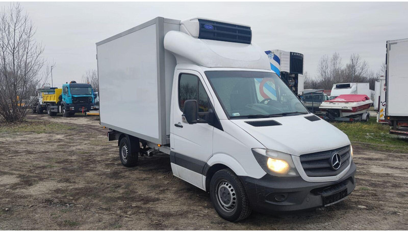 Mercedes-Benz Sprinter 316 cdi - Carrier Xarios 500 frigo - 3,5t - 220V - Komercauto refrižerators: foto 1 Mercedes-Benz Sprinter 316 cdi - Carrier Xarios 500 frigo - 3,5t - 220V - Komercauto refrižerators: foto 1