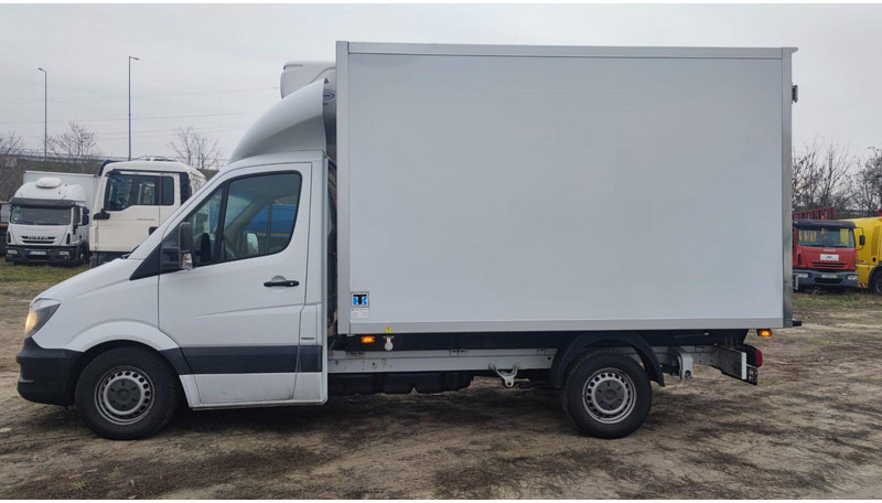 Mercedes-Benz Sprinter 316 cdi - Carrier Xarios 500 frigo - 3,5t - 220V - Komercauto refrižerators: foto 4 Mercedes-Benz Sprinter 316 cdi - Carrier Xarios 500 frigo - 3,5t - 220V - Komercauto refrižerators: foto 4