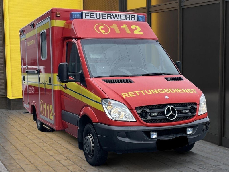 Mercedes-Benz Sprinter 516 CDI Ambulance car - Ātrās palīdzības mašīna: foto 2 Mercedes-Benz Sprinter 516 CDI Ambulance car - Ātrās palīdzības mašīna: foto 2