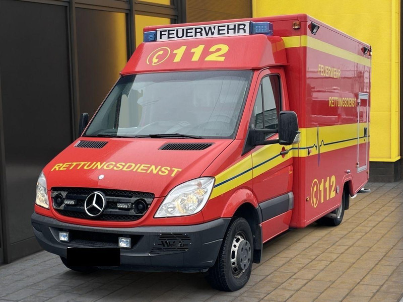 Mercedes-Benz Sprinter 516 CDI Ambulance car - Ātrās palīdzības mašīna: foto 1 Mercedes-Benz Sprinter 516 CDI Ambulance car - Ātrās palīdzības mašīna: foto 1