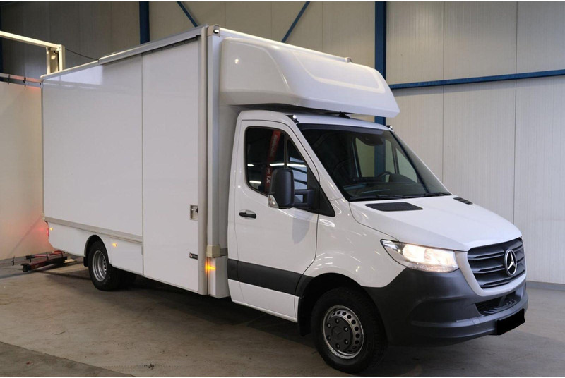 Mercedes-Benz Sprinter 516 Koffer Service truck - Tirdzniecības kravas automašīna: foto 1 Mercedes-Benz Sprinter 516 Koffer Service truck - Tirdzniecības kravas automašīna: foto 1