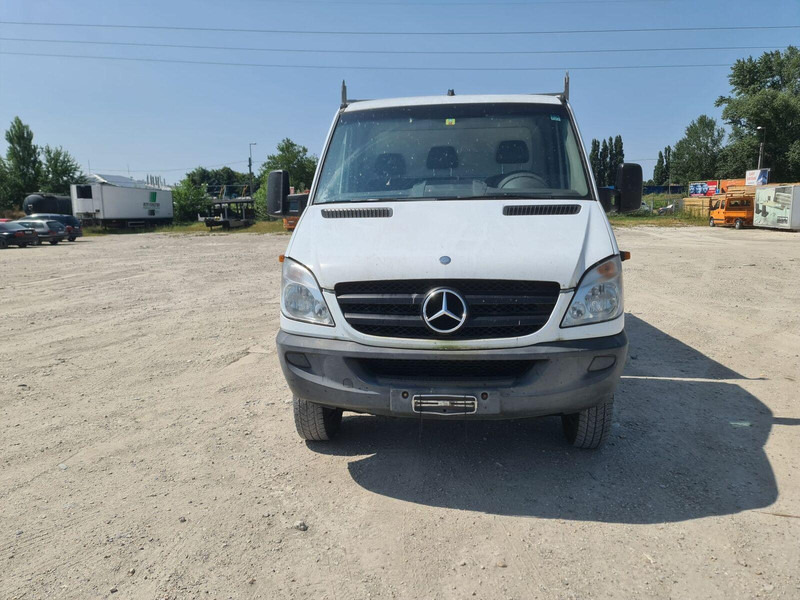 Mercedes-Benz Sprinter 519 CDi 4x4x - Pritsche+Plane - Furgons ar tentu: foto 2 Mercedes-Benz Sprinter 519 CDi 4x4x - Pritsche+Plane - Furgons ar tentu: foto 2