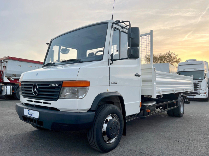 Mercedes-Benz Vario 816 816/AHK/ Blatt-Blatt /Radstand 4250mm - Kravas automašīna pašizgāzējs: foto 1 Mercedes-Benz Vario 816 816/AHK/ Blatt-Blatt /Radstand 4250mm - Kravas automašīna pašizgāzējs: foto 1