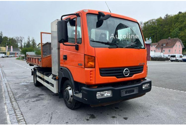 Nissan Atleon 80.19 - Hook lift truck+tipper - Pacēlājs ar āķi: foto 4 Nissan Atleon 80.19 - Hook lift truck+tipper - Pacēlājs ar āķi: foto 4