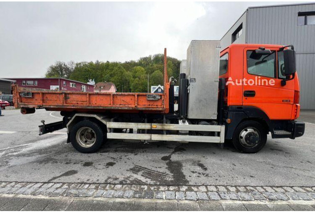 Nissan Atleon 80.19 - Hook lift truck+tipper - Pacēlājs ar āķi: foto 5 Nissan Atleon 80.19 - Hook lift truck+tipper - Pacēlājs ar āķi: foto 5