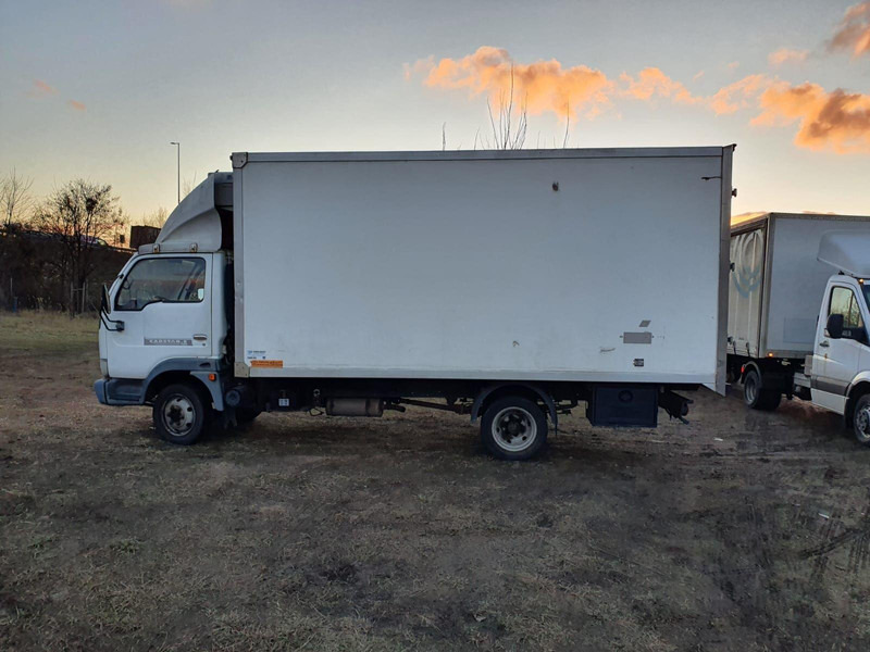 Nissan Cabstar 3,0 TDi - Thermo King V400 Max frigo - Komercauto refrižerators: foto 5 Nissan Cabstar 3,0 TDi - Thermo King V400 Max frigo - Komercauto refrižerators: foto 5