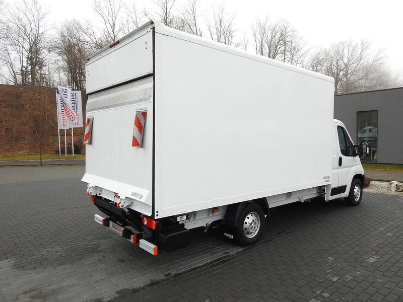 Peugeot BOXER KONTENER WINDA 8 PALET TEMPOMAT KLIMATYZACJA 140KM [ V050 - Furgons ar slēgtā virsbūve: foto 3 Peugeot BOXER KONTENER WINDA 8 PALET TEMPOMAT KLIMATYZACJA 140KM [ V050 - Furgons ar slēgtā virsbūve: foto 3