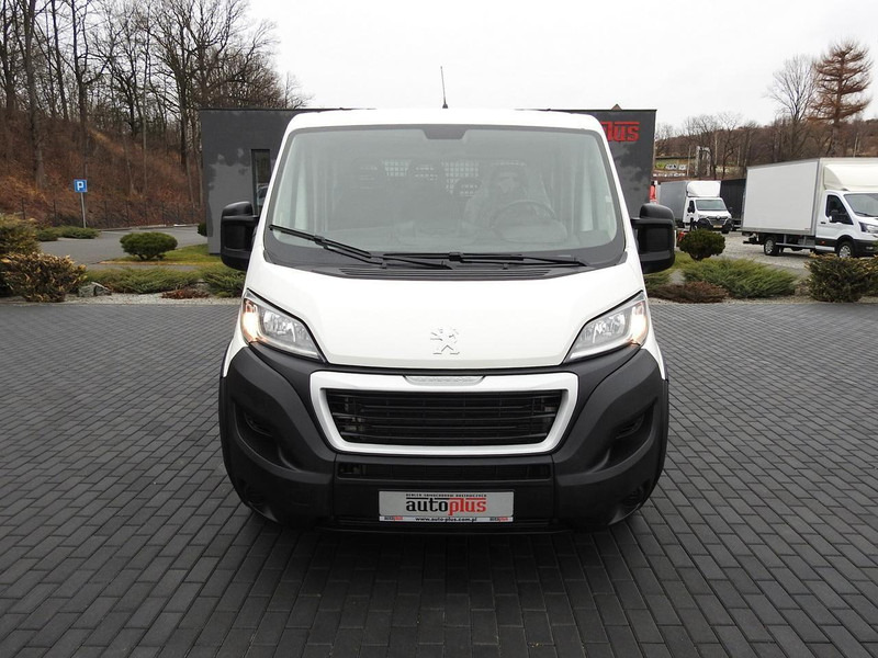 Peugeot BOXER SKRZYNIA PODWÓJNA KABINA DOKA 7 MIEJSC TEMPOMAT KLIMATYZAC - Automašīna ar kravas platformu, Kravas-pasažieru furgons: foto 5 Peugeot BOXER SKRZYNIA PODWÓJNA KABINA DOKA 7 MIEJSC TEMPOMAT KLIMATYZAC - Automašīna ar kravas platformu, Kravas-pasažieru furgons: foto 5