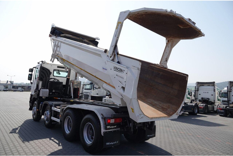 Renault C 480 - Kravas automašīna pašizgāzējs: foto 4 Renault C 480 - Kravas automašīna pašizgāzējs: foto 4