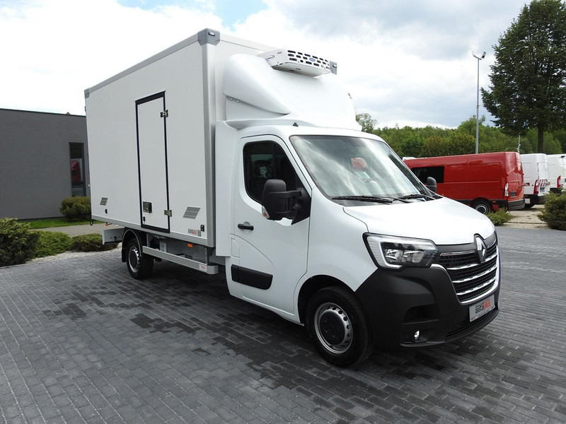 Renault MASTER NOWY CHŁODNIA KONTENER -10*C 8 PALET TEMPOMAT KLIMATYZACJ - Komercauto refrižerators: foto 4 Renault MASTER NOWY CHŁODNIA KONTENER -10*C 8 PALET TEMPOMAT KLIMATYZACJ - Komercauto refrižerators: foto 4