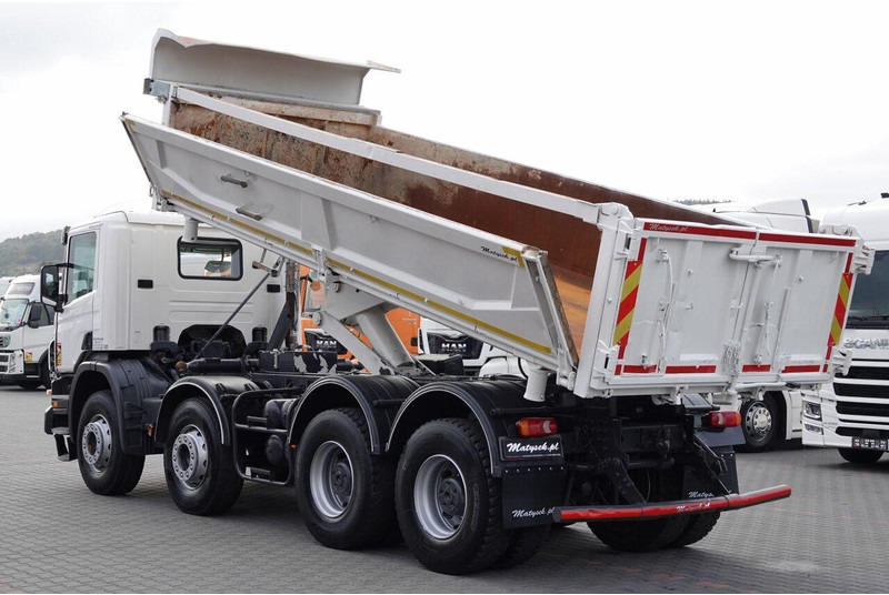 Scania P 380 / 8x4 / WYWROTKA / HYDROBURTA / BORDMATIC / SPROWADZONA / - Kravas automašīna pašizgāzējs: foto 2 Scania P 380 / 8x4 / WYWROTKA / HYDROBURTA / BORDMATIC / SPROWADZONA / - Kravas automašīna pašizgāzējs: foto 2