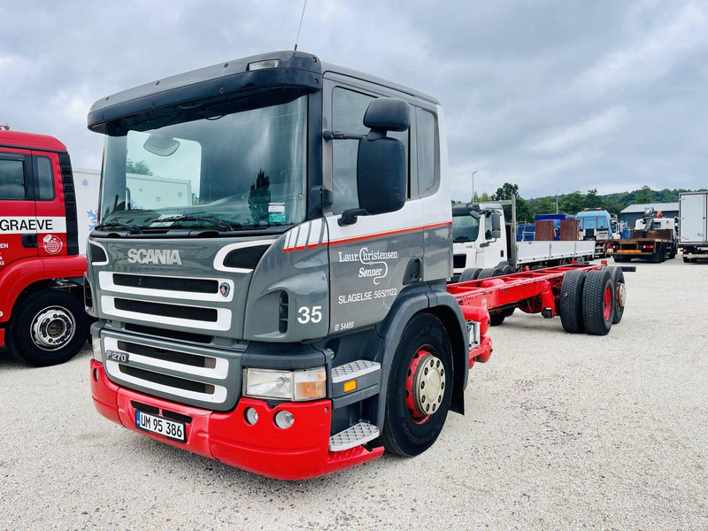Scania P R 270 - Šasija kravas automašīna: foto 1 Scania P R 270 - Šasija kravas automašīna: foto 1