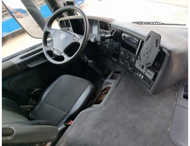 Scania P360 Hyvalift - Būvgružu konteineru vedējs: foto 5 Scania P360 Hyvalift - Būvgružu konteineru vedējs: foto 5