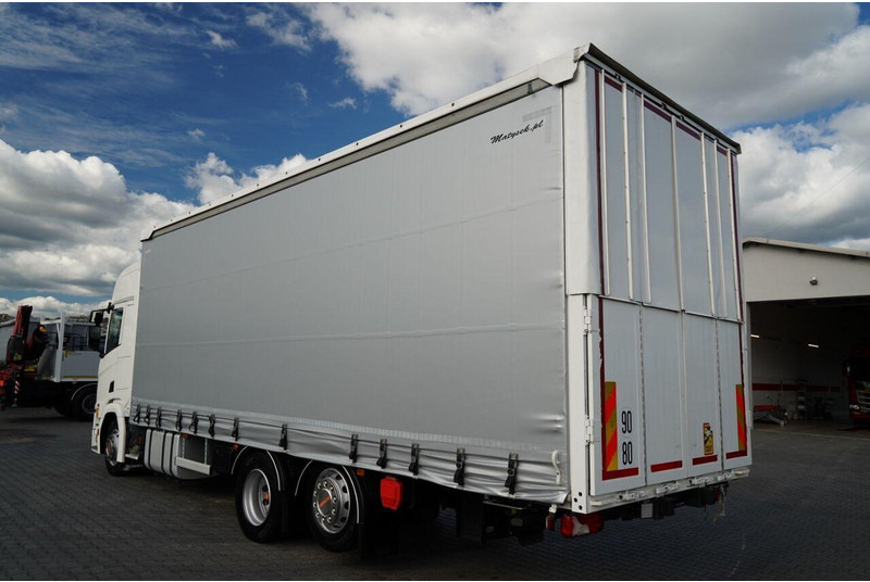 Scania R 450 / MEGA / 6x2 / FIRANKA - 8,2 m / SOLÓWKA / OŚ PODNOSZONA / - Kravas automašīna ar tentu: foto 4 Scania R 450 / MEGA / 6x2 / FIRANKA - 8,2 m / SOLÓWKA / OŚ PODNOSZONA / - Kravas automašīna ar tentu: foto 4