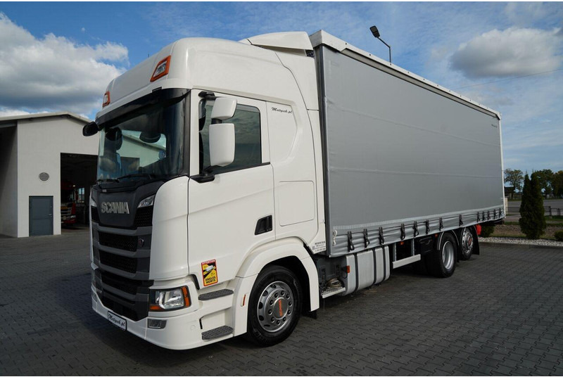 Scania R 450 / MEGA / 6x2 / FIRANKA - 8,2 m / SOLÓWKA / OŚ PODNOSZONA / - Kravas automašīna ar tentu: foto 2 Scania R 450 / MEGA / 6x2 / FIRANKA - 8,2 m / SOLÓWKA / OŚ PODNOSZONA / - Kravas automašīna ar tentu: foto 2
