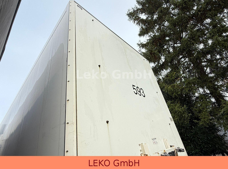 Schmitz Cargobull SKO 24 - Puspiekabe slēgtā virsbūve: foto 5 Schmitz Cargobull SKO 24 - Puspiekabe slēgtā virsbūve: foto 5
