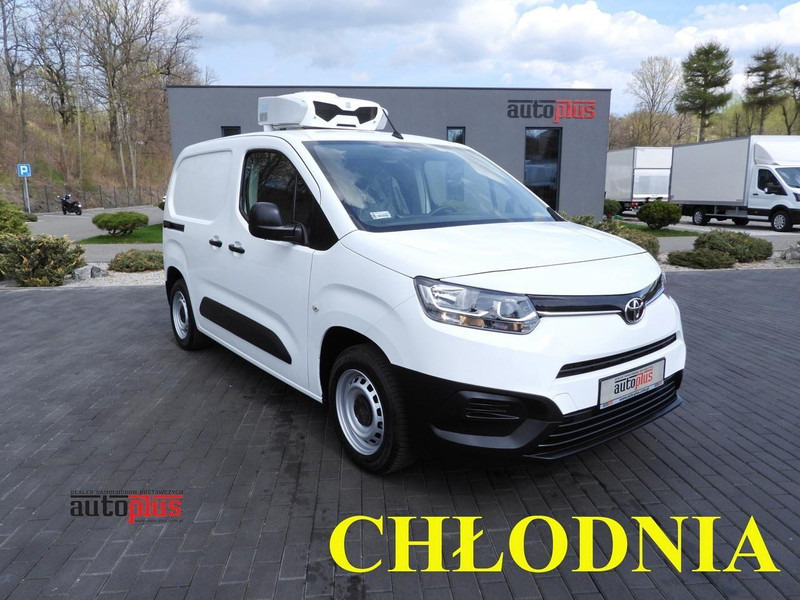 Toyota PROACE CITY FURGON CHŁODNIA -15*C ZASILANIE 230V TEMPOMAT KLIM - Komercauto refrižerators: foto 1 Toyota PROACE CITY FURGON CHŁODNIA -15*C ZASILANIE 230V TEMPOMAT KLIM - Komercauto refrižerators: foto 1