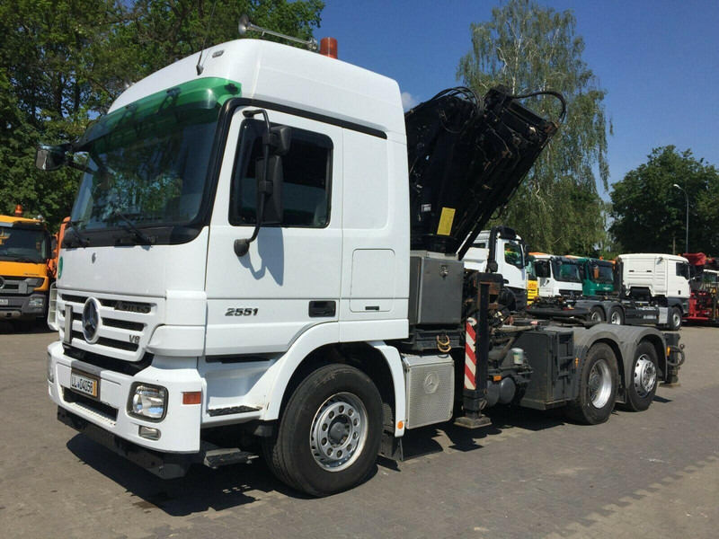 Mercedes-Benz ACTROS 2551 - Vilcējs: foto 1 Mercedes-Benz ACTROS 2551 - Vilcējs: foto 1