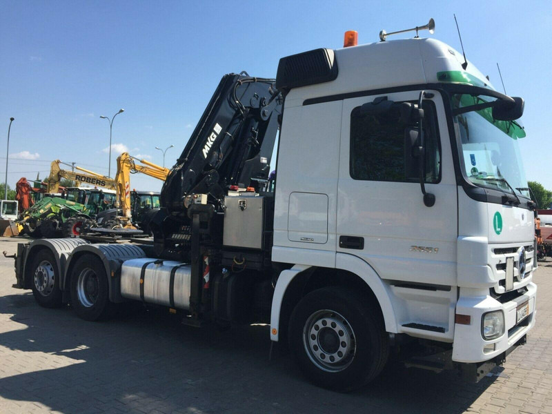 Mercedes-Benz ACTROS 2551 - Vilcējs: foto 2 Mercedes-Benz ACTROS 2551 - Vilcējs: foto 2