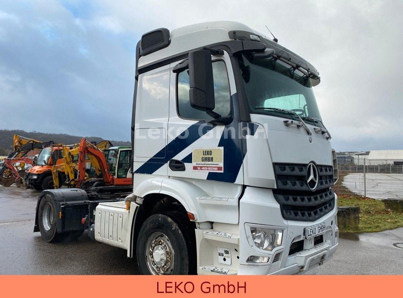 Mercedes-Benz Arocs 4x4 Euro 6 Kipphydraulik - Vilcējs: foto 1 Mercedes-Benz Arocs 4x4 Euro 6 Kipphydraulik - Vilcējs: foto 1