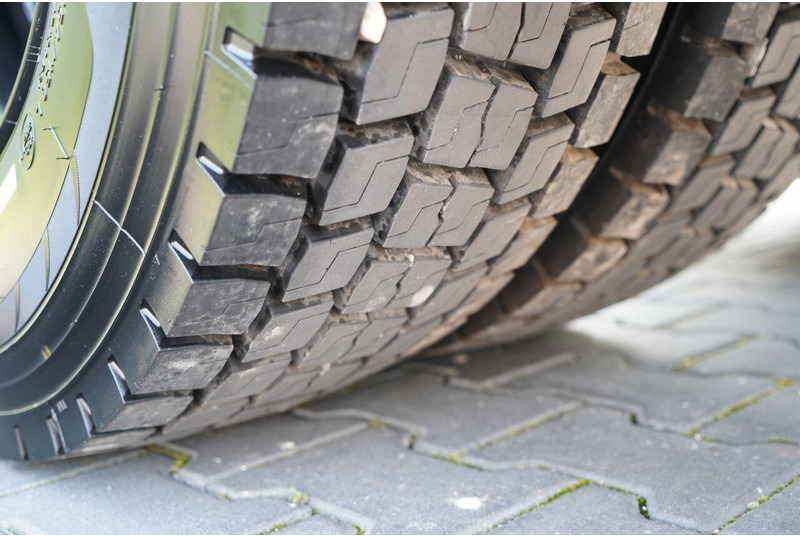 Vilcējs Renault T 480 / 13L / RETARDER / I-PARK COOL / OPONY 100 % / HIGH CAB /: foto 19 Vilcējs Renault T 480 / 13L / RETARDER / I-PARK COOL / OPONY 100 % / HIGH CAB /: foto 19