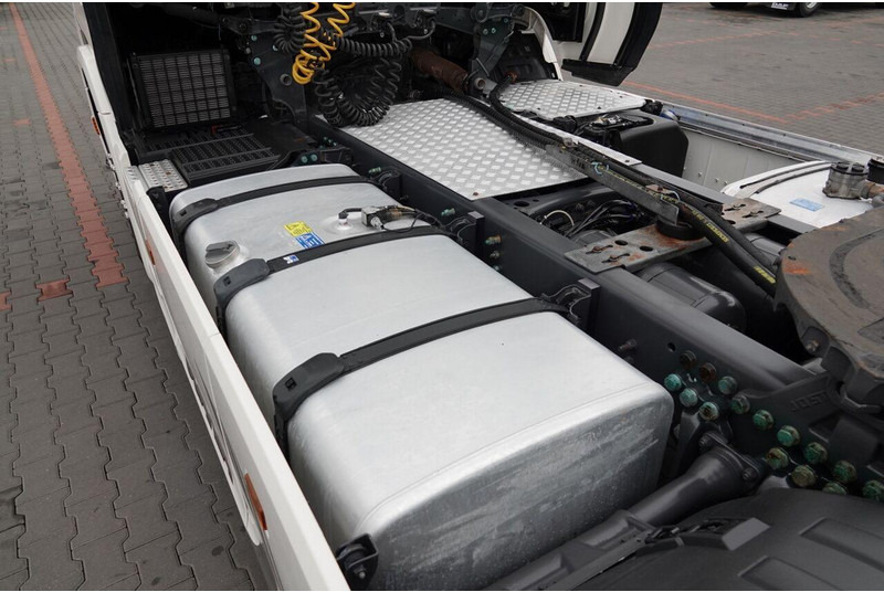 Vilcējs SHACMAN S 450 / RETARDER / HYDRAULIKA / I-PARK COOL / ALUFELGI / SPROWA: foto 12 Vilcējs SHACMAN S 450 / RETARDER / HYDRAULIKA / I-PARK COOL / ALUFELGI / SPROWA: foto 12