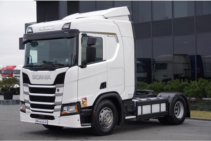 Scania R 450 / RETARDER / NISKA KABINA / HYDRAULIKA / PO KONTRAKCIE SER - Vilcējs: foto 4 Scania R 450 / RETARDER / NISKA KABINA / HYDRAULIKA / PO KONTRAKCIE SER - Vilcējs: foto 4