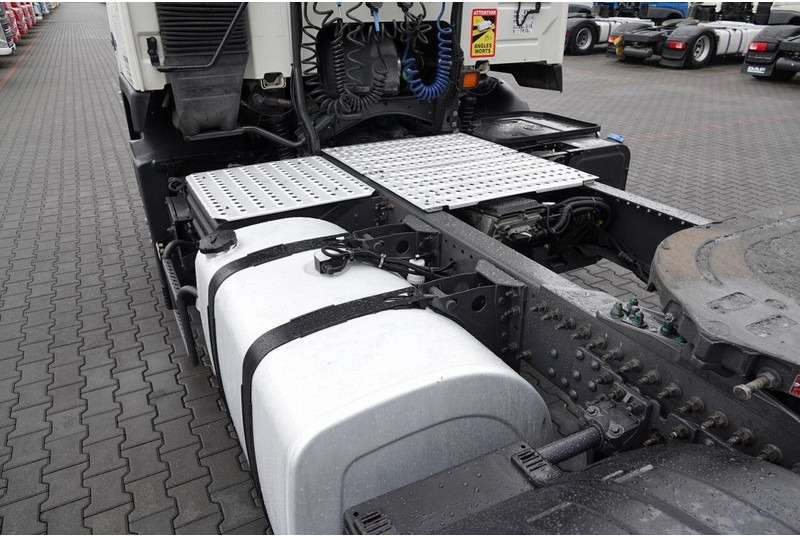 Volvo FM 450 / ADR / ALUFELGI / WAGA: 6900KG / EURO 5 / PO KONTRAKCIE līzingu Volvo FM 450 / ADR / ALUFELGI / WAGA: 6900KG / EURO 5 / PO KONTRAKCIE: foto 13