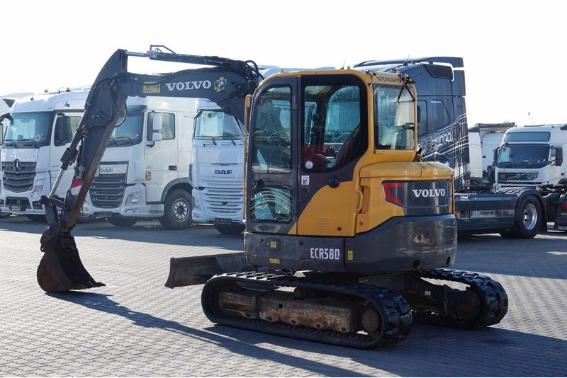Volvo ECR58D - Mini-ekskavators: foto 3 Volvo ECR58D - Mini-ekskavators: foto 3