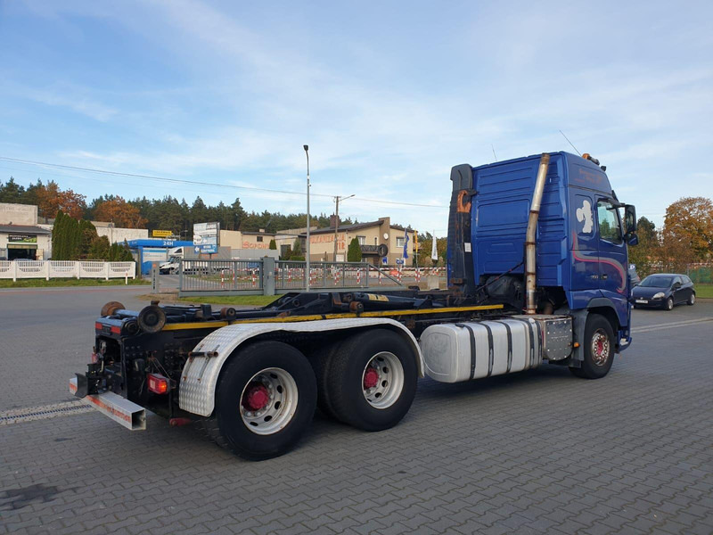 Volvo FH 16 750 - Pacēlājs ar āķi: foto 4 Volvo FH 16 750 - Pacēlājs ar āķi: foto 4