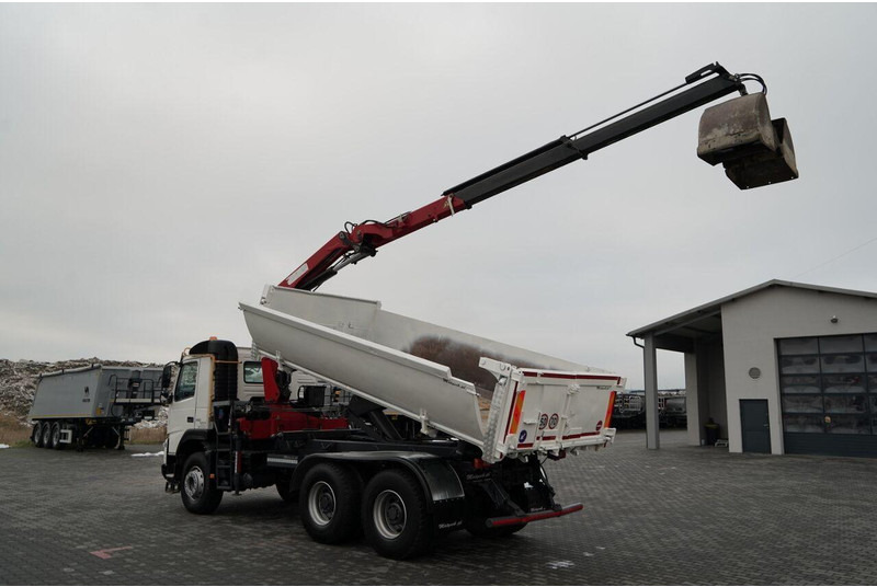 Volvo FMX 380 / 6x4 / WYWROTKA + HDS HMF 1820 K2 / HYDROBURTA / STEROW - Kravas automašīna pašizgāzējs, Kravas auto ar manipulatoru: foto 3 Volvo FMX 380 / 6x4 / WYWROTKA + HDS HMF 1820 K2 / HYDROBURTA / STEROW - Kravas automašīna pašizgāzējs, Kravas auto ar manipulatoru: foto 3