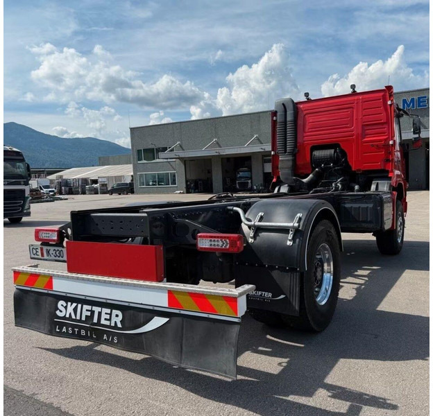 Volvo FMX 430 AWD 4x4 / Only 3300 km - Šasija kravas automašīna: foto 4 Volvo FMX 430 AWD 4x4 / Only 3300 km - Šasija kravas automašīna: foto 4