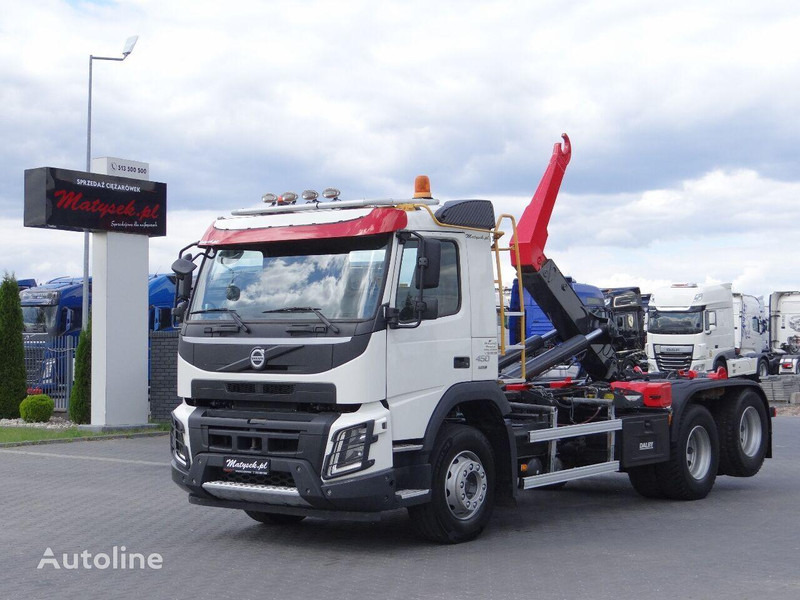 Volvo FMX 450 - Pacēlājs ar āķi: foto 1 Volvo FMX 450 - Pacēlājs ar āķi: foto 1