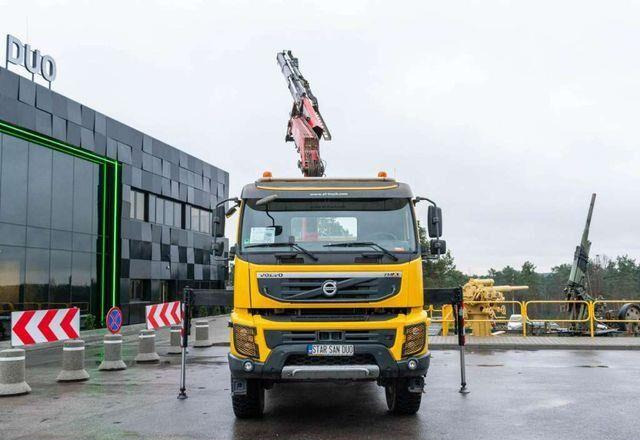 Volvo FMX330 4x4 FASSI F135A2.23 Crane Kran - Bortu kravas automašīna/ Platforma, Kravas auto ar manipulatoru: foto 5 Volvo FMX330 4x4 FASSI F135A2.23 Crane Kran - Bortu kravas automašīna/ Platforma, Kravas auto ar manipulatoru: foto 5
