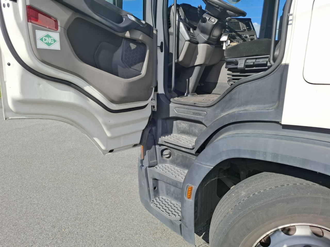 SCANIA SCANIA G410 A4x2 GNC - Vilcējs: foto 2 SCANIA SCANIA G410 A4x2 GNC - Vilcējs: foto 2