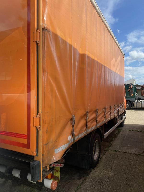 DAF FA45-180 12 Ton Curtansider - Kravas automašīna ar tentu: foto 5 DAF FA45-180 12 Ton Curtansider - Kravas automašīna ar tentu: foto 5