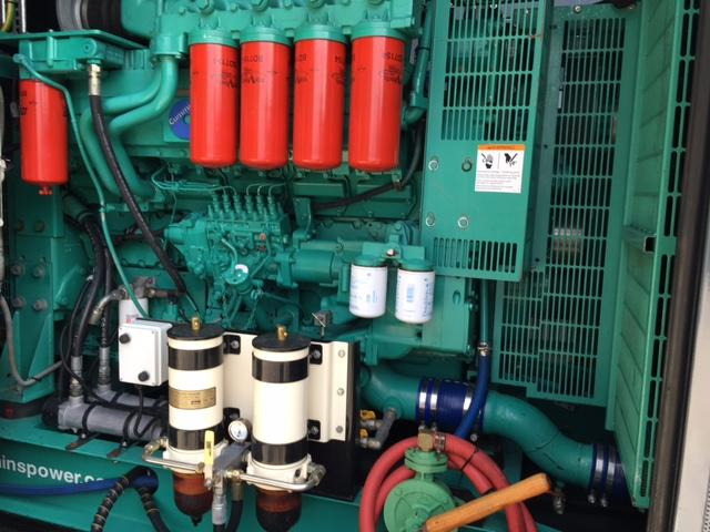 Cummins Generator 1000 KVA QST30-G4 Engine Super Silent - Elektroģenerators: foto 2 Cummins Generator 1000 KVA QST30-G4 Engine Super Silent - Elektroģenerators: foto 2