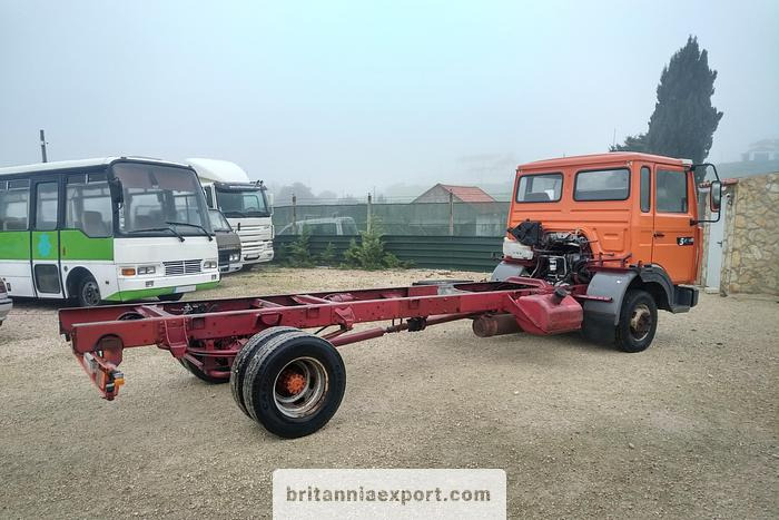 RENAULT Midliner S120 Turbo | Perkins 3.9 diesel engine | ZF manual - Šasija kravas automašīna: foto 5 RENAULT Midliner S120 Turbo | Perkins 3.9 diesel engine | ZF manual - Šasija kravas automašīna: foto 5