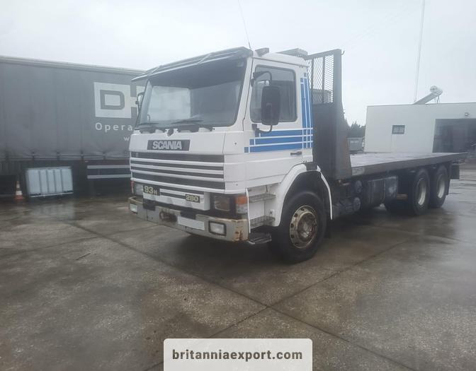 SCANIA P93H 280 6x2 10 Tyres Flatbed Truck – 26 Ton | On springs - Bortu kravas automašīna/ Platforma: foto 3 SCANIA P93H 280 6x2 10 Tyres Flatbed Truck – 26 Ton | On springs - Bortu kravas automašīna/ Platforma: foto 3