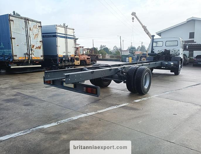 VOLVO FL6 19 | Intercooler | On springs | On 10 studs - Šasija kravas automašīna: foto 4 VOLVO FL6 19 | Intercooler | On springs | On 10 studs - Šasija kravas automašīna: foto 4