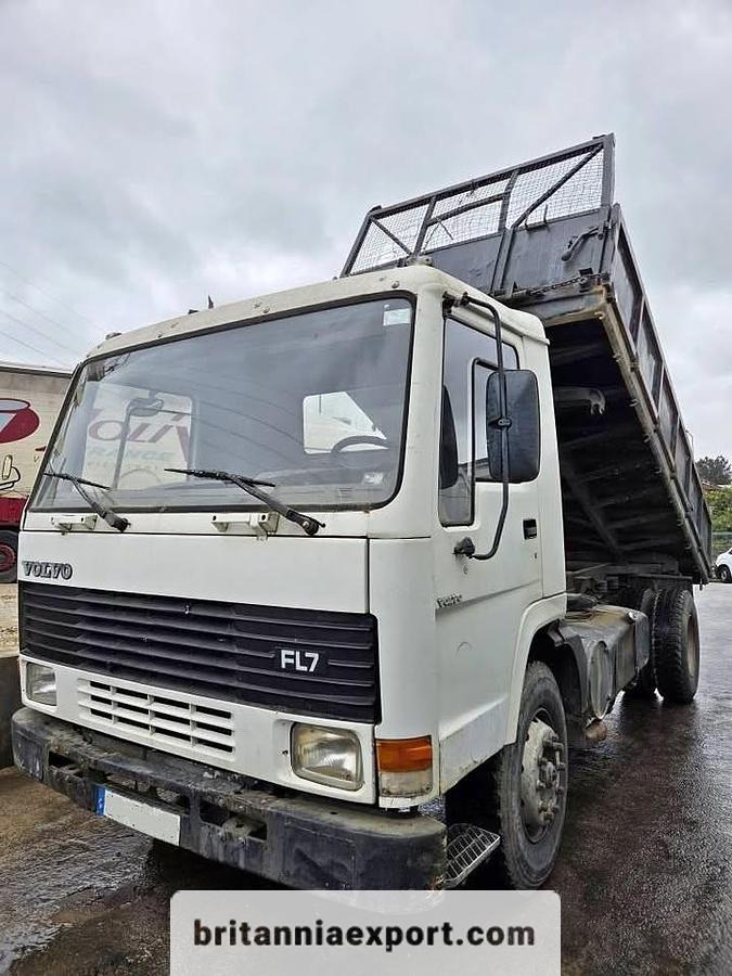Kravas automašīna pašizgāzējs VOLVO FL7 260 HP 6 Cylinder | 19 Ton 3-Way Tipper Truck: foto 1