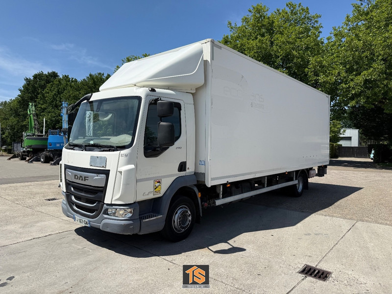 DAF LF 210 12 - TON - LADEBORDWAND - TOP TRUCK - Kravas automašīna ar slēgto virsbūvi: foto 1 DAF LF 210 12 - TON - LADEBORDWAND - TOP TRUCK - Kravas automašīna ar slēgto virsbūvi: foto 1