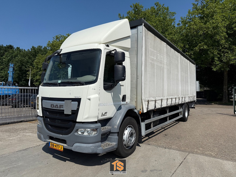 DAF LF 280 FA 19 TON - SCHUIFZEILEN/CURTAIN/GARDINEN - APK 06/2026! - NL TRUCK - TOP! - Kravas automašīna ar tentu: foto 1 DAF LF 280 FA 19 TON - SCHUIFZEILEN/CURTAIN/GARDINEN - APK 06/2026! - NL TRUCK - TOP! - Kravas automašīna ar tentu: foto 1