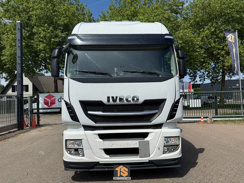 Iveco AS 420 AUTOMATIC - EURO 6 - 2 TANKS - 4X AVAILABLE - TOP! - Vilcējs: foto 5 Iveco AS 420 AUTOMATIC - EURO 6 - 2 TANKS - 4X AVAILABLE - TOP! - Vilcējs: foto 5