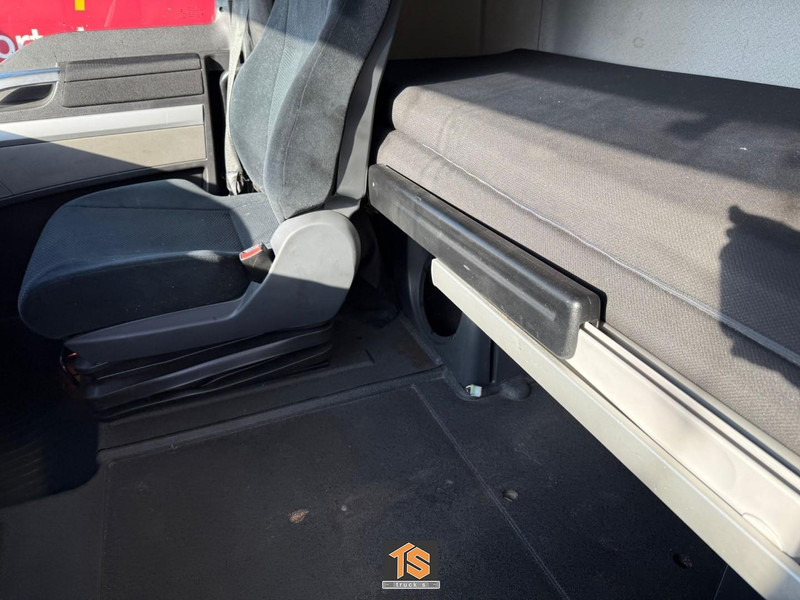 Vilcējs MAN TGX 440 XLX -EURO 6 - AUTOMATIC - 2 TANKS - NL TRUCK - TOP!: foto 12