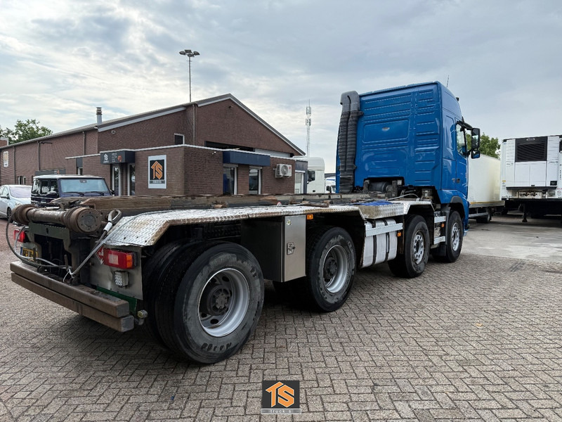 Volvo FH 460 8X4R CONTAINER - BIG AXLE - NL TOP TRUCK - TUV 1/26 - Konteineru vedējs/ Kravas automašīna ar noņemamā virsbūve: foto 5 Volvo FH 460 8X4R CONTAINER - BIG AXLE - NL TOP TRUCK - TUV 1/26 - Konteineru vedējs/ Kravas automašīna ar noņemamā virsbūve: foto 5