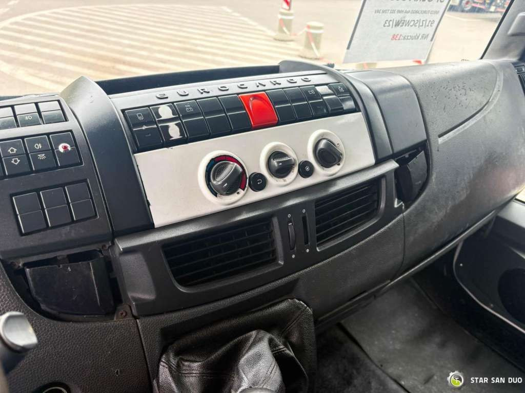 Kravas auto ar manipulatoru Iveco   Eurocargo 4x4 HMF 202 Euro 6 mileage: 76,000 k: foto 12