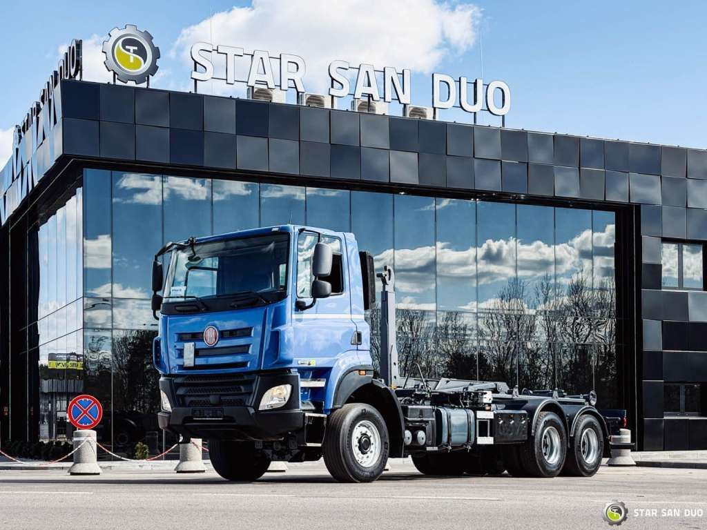Tatra T158 PHOENIX 6x6 Euro 6 - Kravas automašīna: foto 3 Tatra T158 PHOENIX 6x6 Euro 6 - Kravas automašīna: foto 3